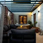 Вилла House 